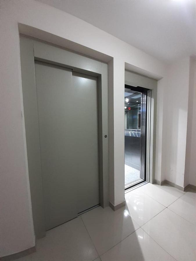Departamento Alem 1 En Exclusivo Barrio Martin *